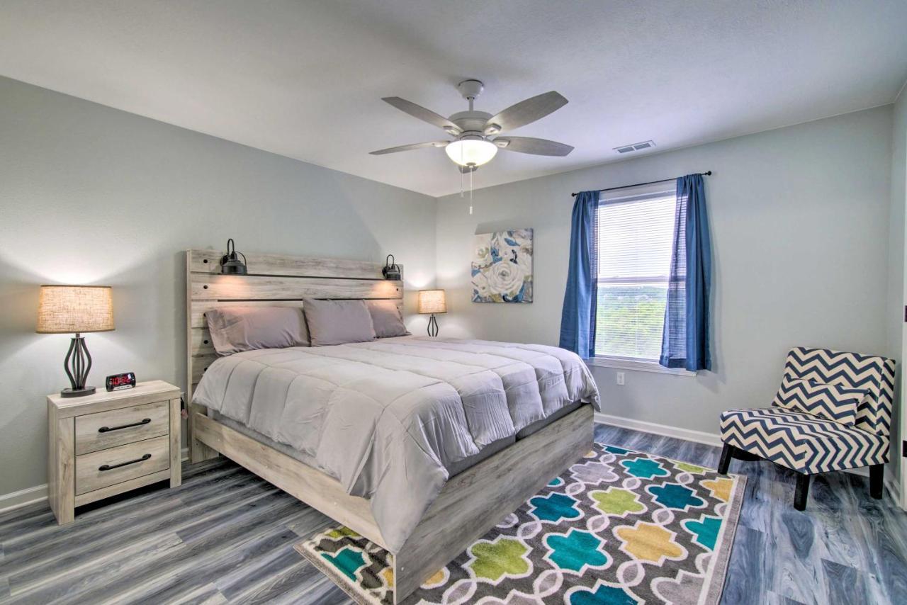 Cozy Branson Condo With Balcony And Mountain Views Екстериор снимка